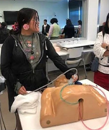 Student in a simulation lab